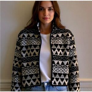 Black and White Patterned Women's Jacket